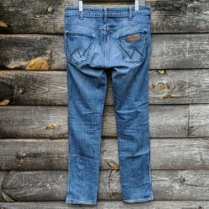wrangler skanders low rise slim fit narrow leg